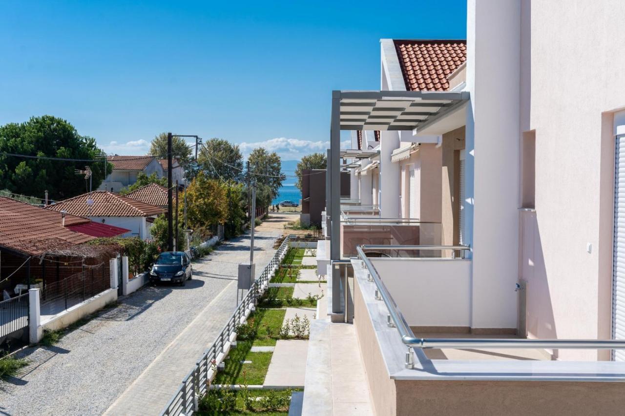 Dionysos Residential Complex Ofrínion Exterior foto