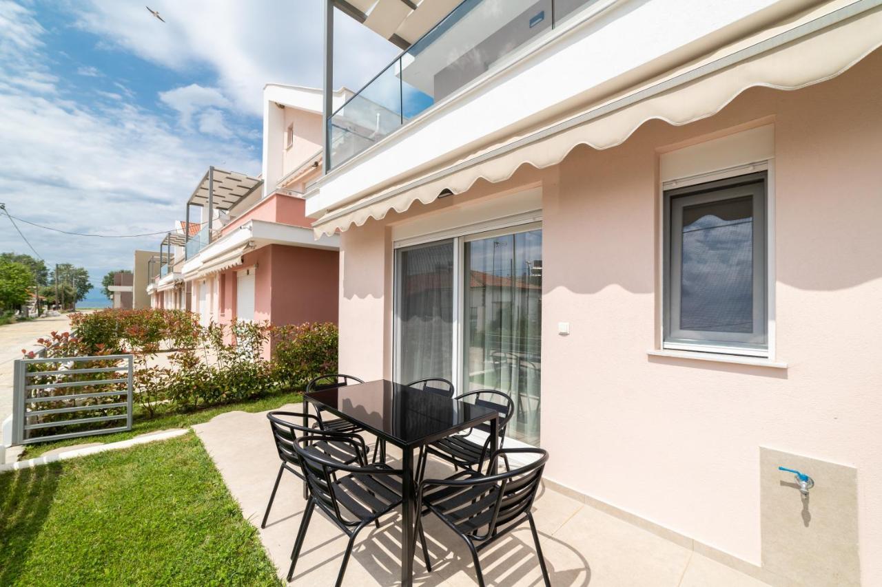 Dionysos Residential Complex Ofrínion Exterior foto