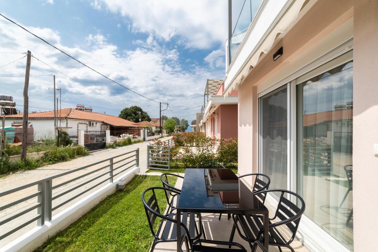 Dionysos Residential Complex Ofrínion Exterior foto