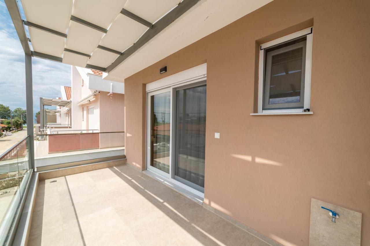 Dionysos Residential Complex Ofrínion Exterior foto