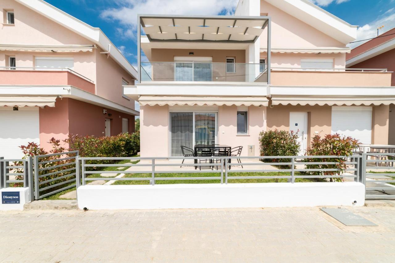 Dionysos Residential Complex Ofrínion Exterior foto